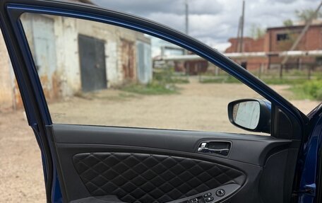 Hyundai Solaris II рестайлинг, 2011 год, 660 000 рублей, 10 фотография