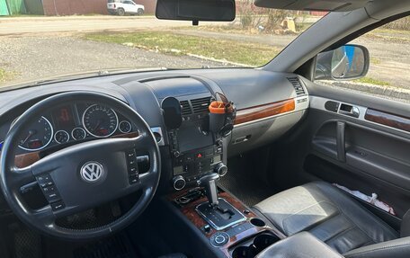 Volkswagen Touareg III, 2007 год, 1 150 000 рублей, 22 фотография