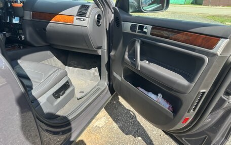 Volkswagen Touareg III, 2007 год, 1 150 000 рублей, 17 фотография