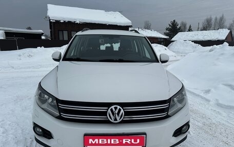 Volkswagen Tiguan I, 2013 год, 1 400 000 рублей, 2 фотография