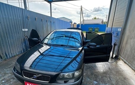 Volvo S60 III, 2003 год, 550 000 рублей, 1 фотография
