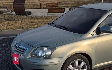 Toyota Avensis III рестайлинг, 2007 год, 750 000 рублей, 3 фотография