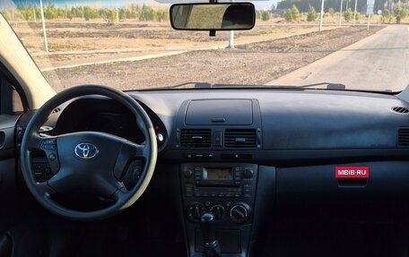 Toyota Avensis III рестайлинг, 2007 год, 750 000 рублей, 18 фотография