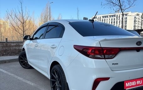 KIA Rio IV, 2018 год, 1 500 000 рублей, 2 фотография