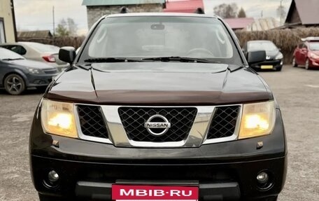 Nissan Pathfinder, 2005 год, 815 000 рублей, 2 фотография
