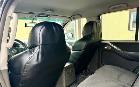 Nissan Pathfinder, 2005 год, 815 000 рублей, 13 фотография