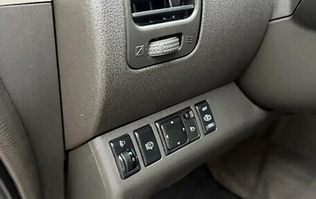 Nissan Pathfinder, 2005 год, 815 000 рублей, 19 фотография