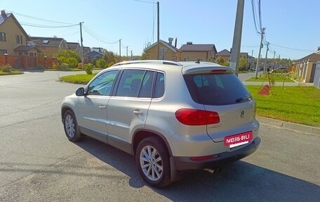 Volkswagen Tiguan I, 2012 год, 1 327 000 рублей, 3 фотография