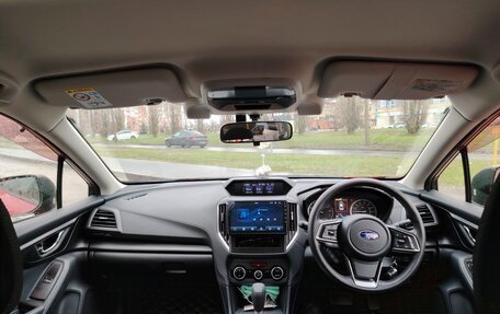 Subaru XV II, 2018 год, 1 800 000 рублей, 12 фотография