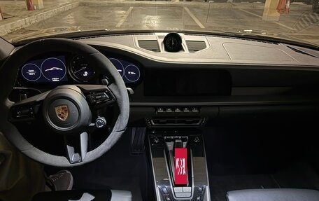 Porsche 911, 2022 год, 19 190 000 рублей, 7 фотография