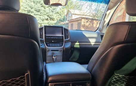 Toyota Land Cruiser 200, 2016 год, 5 750 000 рублей, 10 фотография