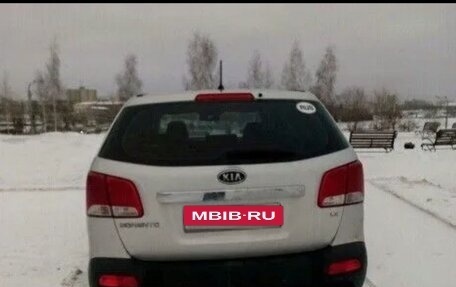 KIA Sorento II рестайлинг, 2010 год, 700 000 рублей, 3 фотография