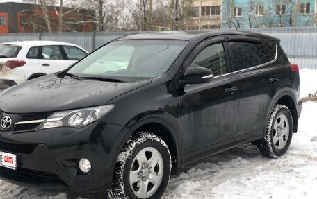 Toyota RAV4, 2013 год, 1 750 000 рублей, 2 фотография