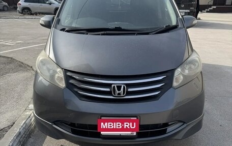 Honda Freed I, 2011 год, 1 000 000 рублей, 2 фотография