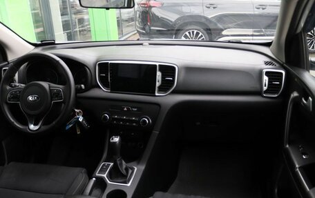 KIA Sportage IV рестайлинг, 2018 год, 1 814 000 рублей, 13 фотография