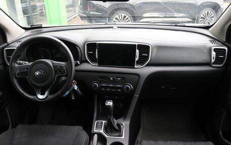 KIA Sportage IV рестайлинг, 2018 год, 1 814 000 рублей, 14 фотография