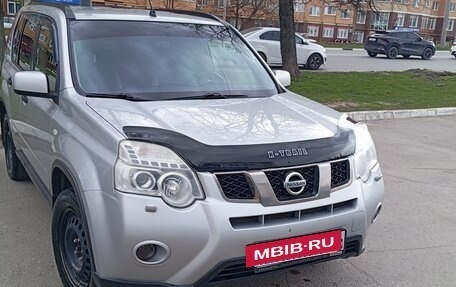 Nissan X-Trail, 2011 год, 1 075 000 рублей, 2 фотография