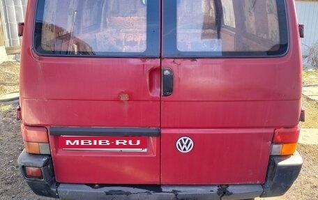 Volkswagen Transporter T4, 1993 год, 380 000 рублей, 2 фотография