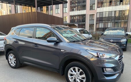 Hyundai Tucson III, 2019 год, 2 300 000 рублей, 5 фотография