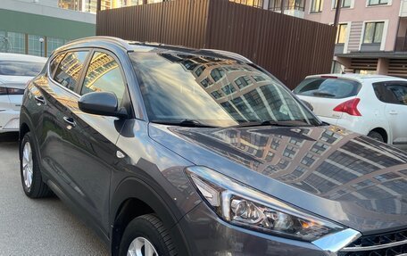 Hyundai Tucson III, 2019 год, 2 300 000 рублей, 6 фотография