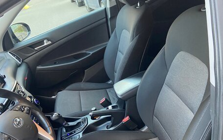 Hyundai Tucson III, 2019 год, 2 300 000 рублей, 10 фотография