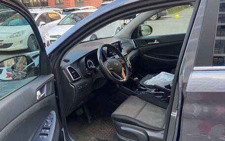 Hyundai Tucson III, 2019 год, 2 300 000 рублей, 12 фотография