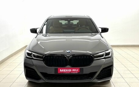 BMW 5 серия, 2020 год, 4 650 000 рублей, 2 фотография