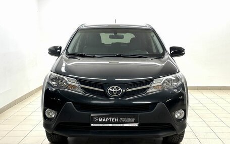 Toyota RAV4, 2015 год, 1 980 000 рублей, 2 фотография