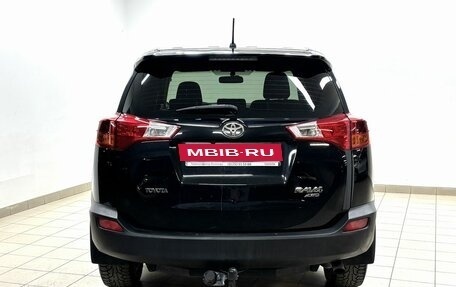 Toyota RAV4, 2015 год, 1 980 000 рублей, 5 фотография