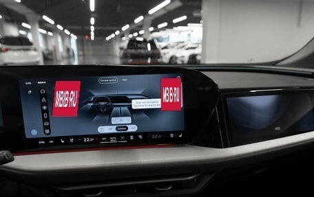 Audi Q5, 2025 год, 6 250 000 рублей, 16 фотография