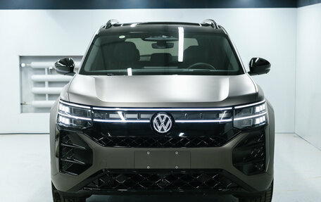 Volkswagen Teramont, 2025 год, 6 300 000 рублей, 2 фотография