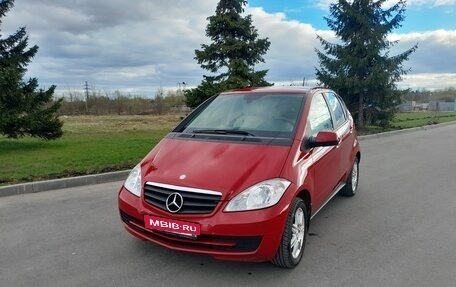 Mercedes-Benz A-Класс, 2011 год, 790 000 рублей, 1 фотография