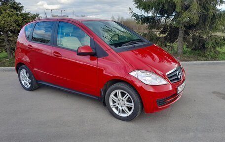 Mercedes-Benz A-Класс, 2011 год, 790 000 рублей, 2 фотография