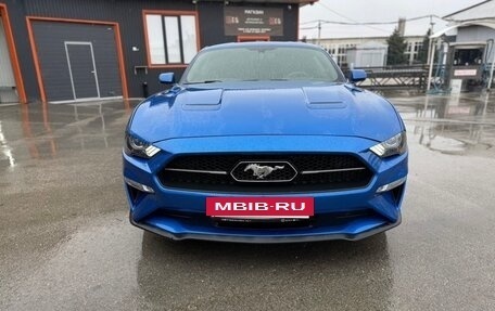 Ford Mustang VI рестайлинг, 2020 год, 3 250 000 рублей, 2 фотография