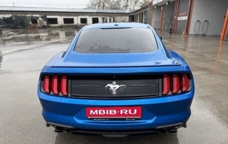 Ford Mustang VI рестайлинг, 2020 год, 3 250 000 рублей, 5 фотография