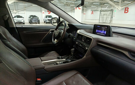 Lexus RX IV рестайлинг, 2016 год, 4 107 000 рублей, 13 фотография