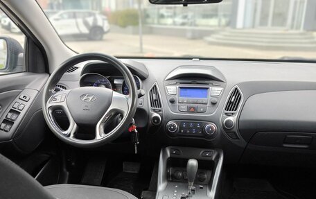 Hyundai ix35 I рестайлинг, 2015 год, 1 200 000 рублей, 13 фотография