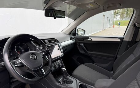 Volkswagen Tiguan II, 2019 год, 2 345 000 рублей, 9 фотография