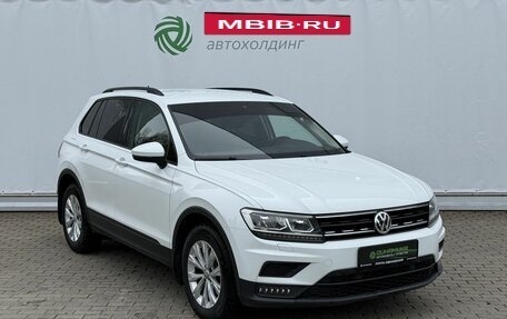 Volkswagen Tiguan II, 2019 год, 2 345 000 рублей, 3 фотография