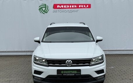 Volkswagen Tiguan II, 2019 год, 2 345 000 рублей, 2 фотография