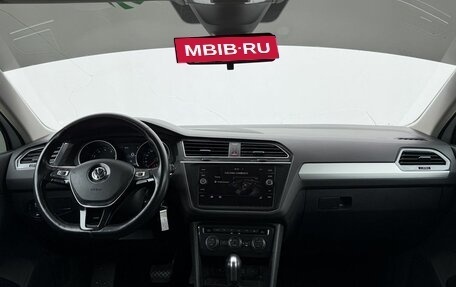 Volkswagen Tiguan II, 2019 год, 2 345 000 рублей, 14 фотография