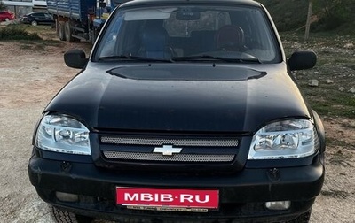 Chevrolet Niva I рестайлинг, 2004 год, 370 000 рублей, 1 фотография