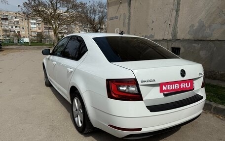 Skoda Octavia, 2017 год, 1 950 000 рублей, 14 фотография