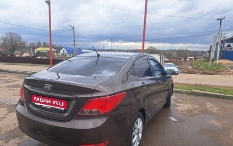 Hyundai Solaris II рестайлинг, 2014 год, 799 999 рублей, 4 фотография