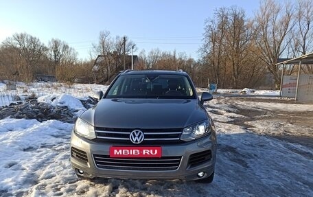 Volkswagen Touareg III, 2013 год, 2 100 000 рублей, 12 фотография