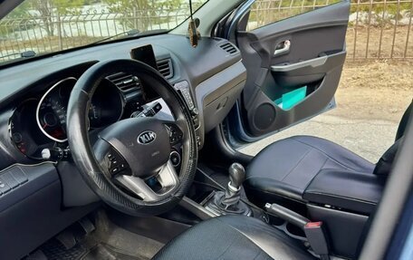 KIA Rio III рестайлинг, 2013 год, 680 000 рублей, 3 фотография