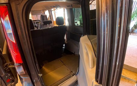 Honda Stepwgn IV, 2019 год, 2 100 000 рублей, 12 фотография