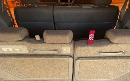 Honda Stepwgn IV, 2019 год, 2 100 000 рублей, 16 фотография