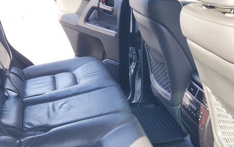 Toyota Land Cruiser 200, 2007 год, 3 250 000 рублей, 10 фотография