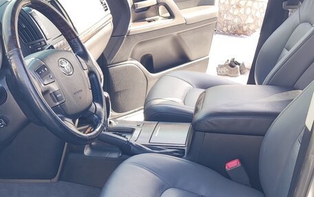 Toyota Land Cruiser 200, 2007 год, 3 250 000 рублей, 8 фотография